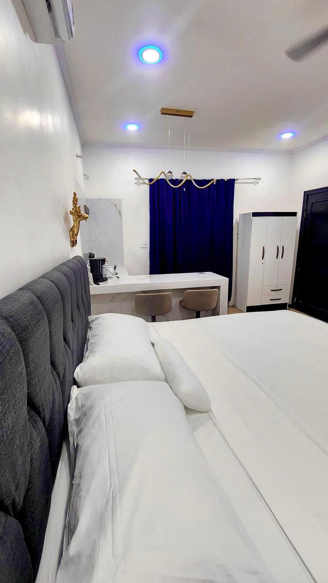 H Et L Apartment ตอร์ตูเกโร ภายนอก รูปภาพ