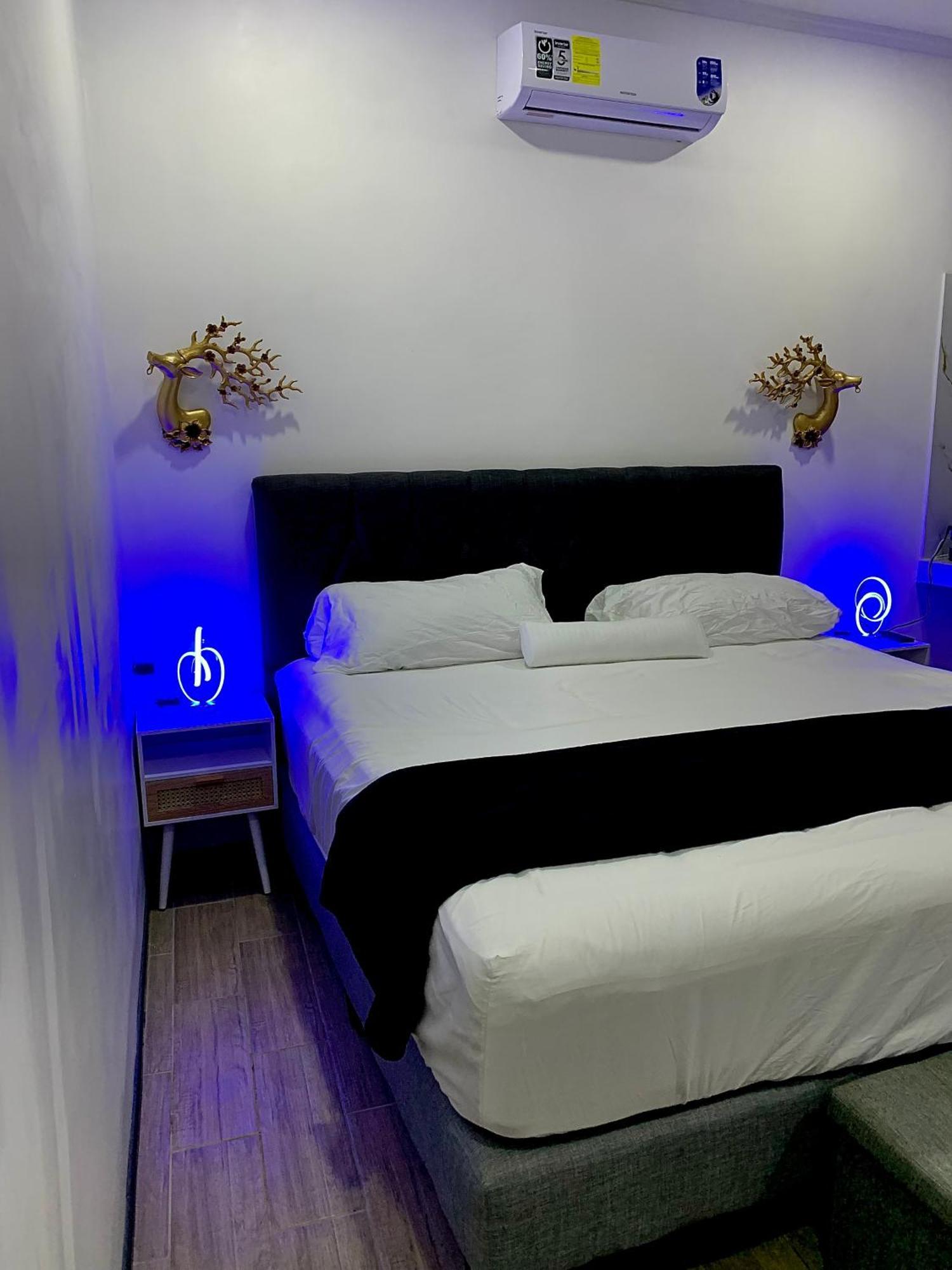 H Et L Apartment ตอร์ตูเกโร ภายนอก รูปภาพ