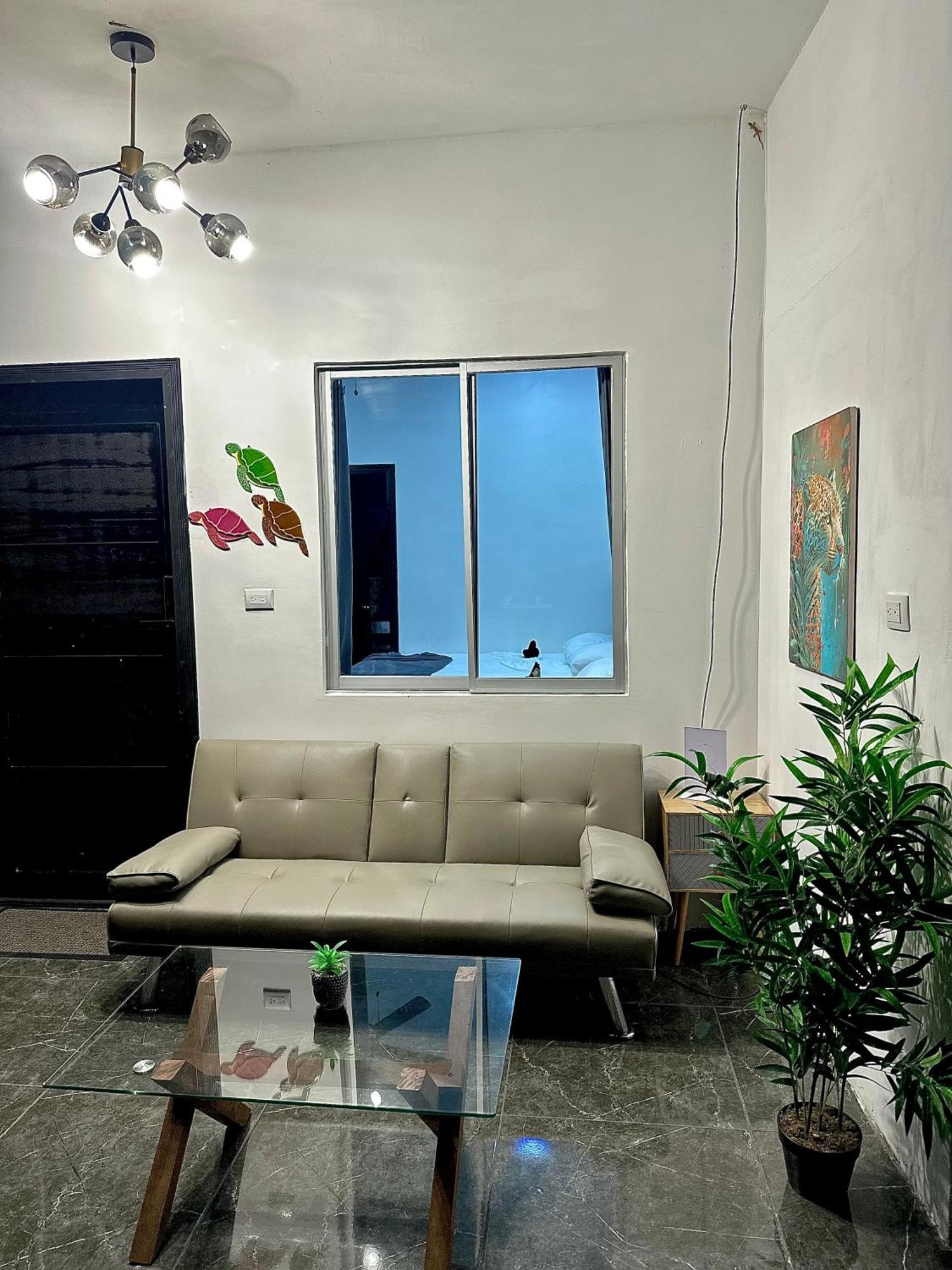 H Et L Apartment ตอร์ตูเกโร ภายนอก รูปภาพ
